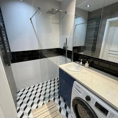 Noche Apartament Rondo Wiatraczna Warszawa Zewnętrze zdjęcie