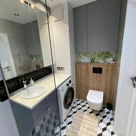 Noche Apartament Rondo Wiatraczna Warszawa Zewnętrze zdjęcie