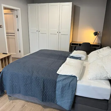 Noche Apartament Rondo Wiatraczna Warszawa Zewnętrze zdjęcie